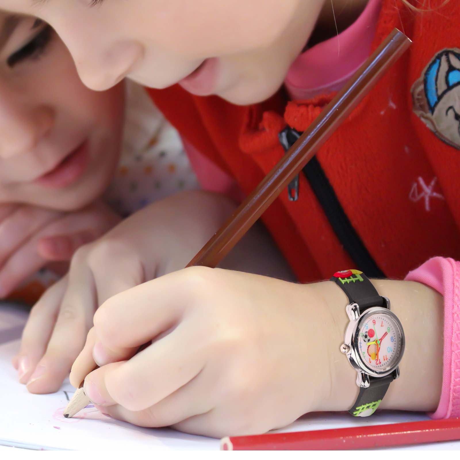 Montre pour enfants en forme d - Luxury Watch Design avis et prix