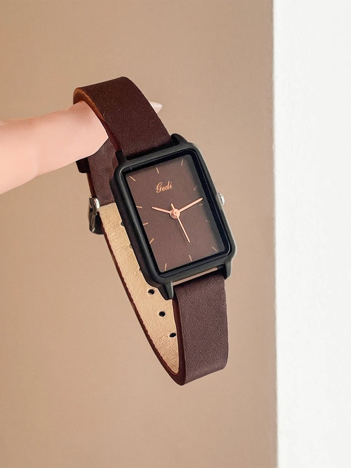 Nouvelle montre carrée noire m - Dress Watch Ultra Thin avis et prix
